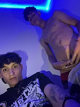 LatinBoysxxx online show from 01.15.25