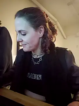 thatonespicychick online show from 02.08.25