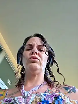 thatonespicychick online show from 09.27.25