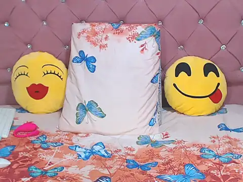 sharonbrown28 online show from 10.29.25