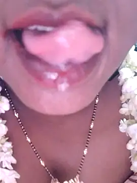 sana14 online show from 03.18.25