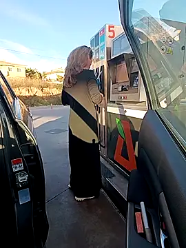 Snapshot of uber_babe chatting on 02.11.26 uber babe online show from 02.11.26