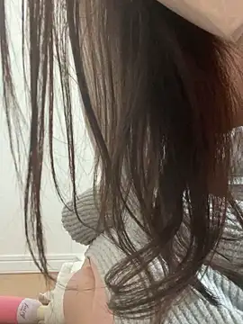 Snapshot of AiRiii chatting on 02.13.26 AiRiii online show from 02.13.26