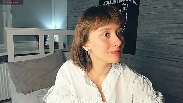 Snapshot of EthalBuffkin chatting on 05.27.26 EthalBuffkin online show from 05.27.26