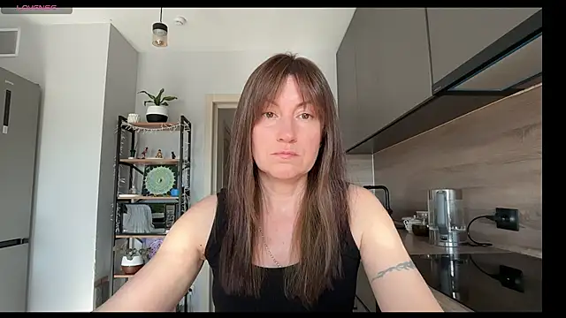 Snapshot of jainesummer chatting on 06.03.26 jainesummer online show from 06.03.26