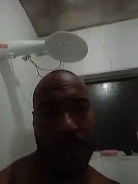 yuribreak online show from 10.24.25