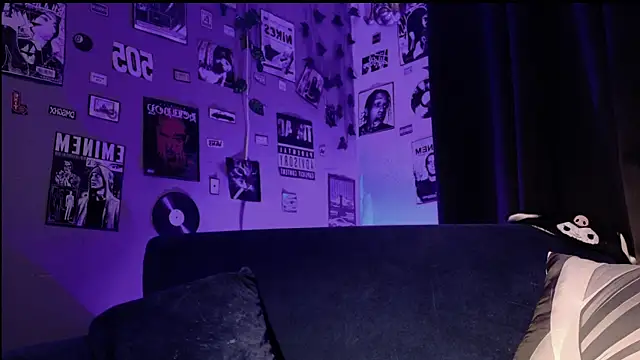 yulianademond66 online show from 03.20.26