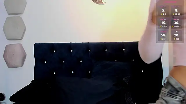 Snapshot of yulianademond66 chatting on 07.15.26 yulianademond66 online show from 07.15.26