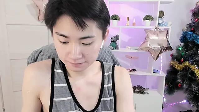 Miram Yu online show from 12.24.24