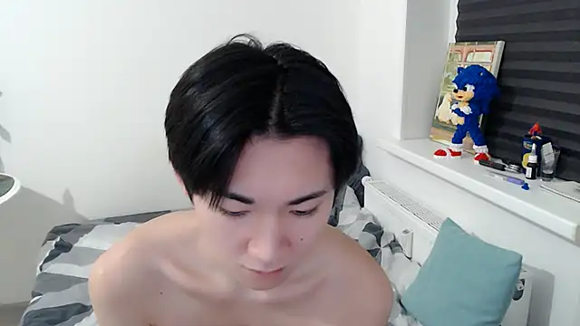 Miram Yu online show from 01.08.26