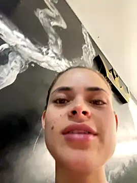 HannaRhodes online show from 09.09.25