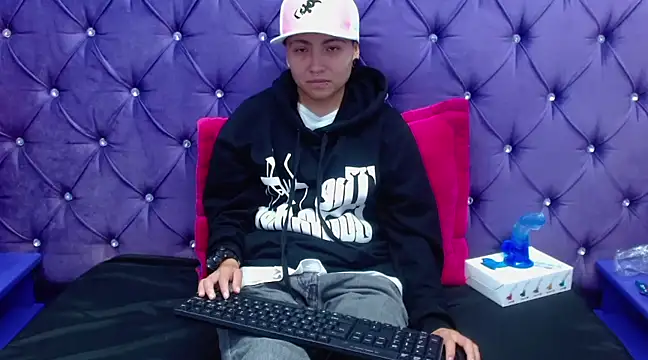 Snapshot of Im_Mathias chatting on 01.11.25 Im Mathias online show from 01.11.25