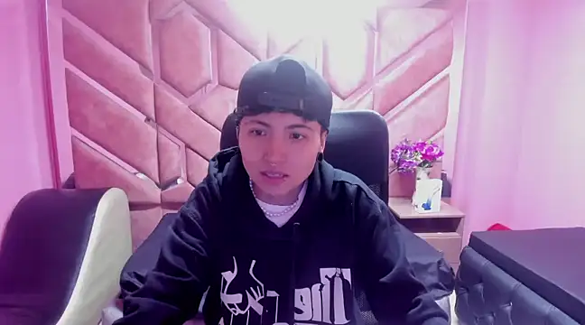 Snapshot of Im_Mathias chatting on 01.15.25 Im Mathias online show from 01.15.25