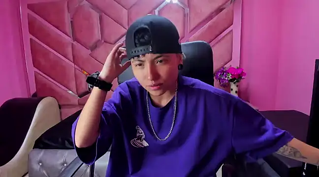 Snapshot of Im_Mathias chatting on 01.29.25 Im Mathias online show from 01.29.25