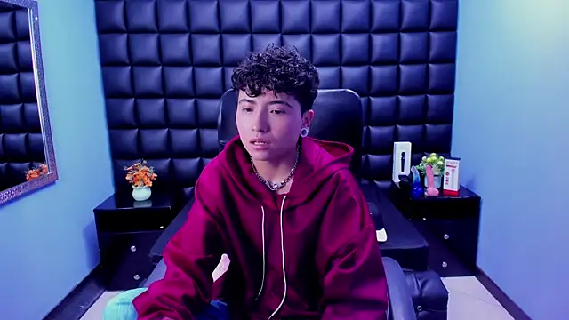 Snapshot of Im_Mathias chatting on 09.09.25 Im Mathias online show from 09.09.25