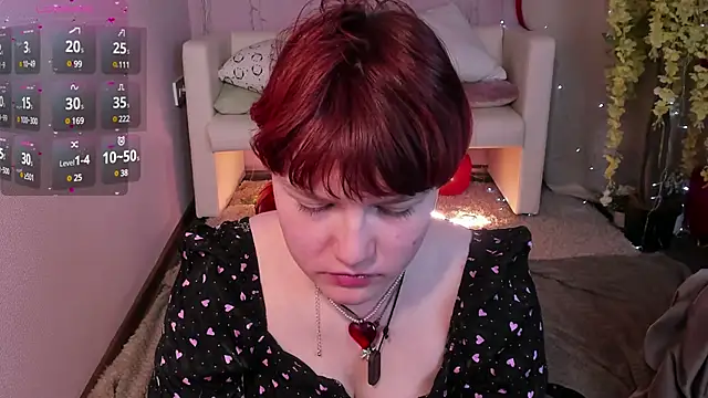 DreamyLuna online show from 02.23.25