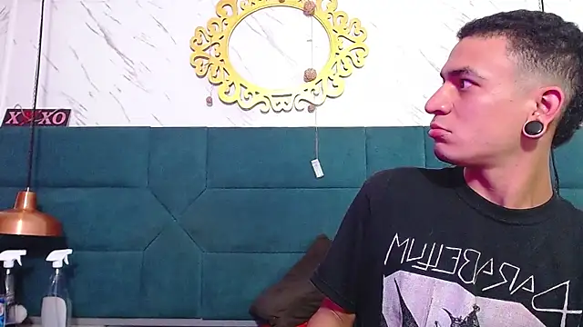 Snapshot of salome_daniel chatting on 02.26.25 salome daniel online show from 02.26.25