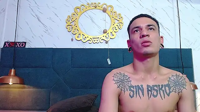 Snapshot of salome_daniel chatting on 03.04.25 salome daniel online show from 03.04.25