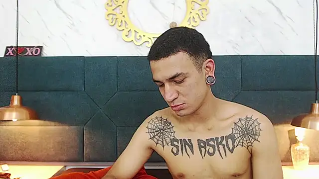 Snapshot of salome_daniel chatting on 09.23.25 salome daniel online show from 09.23.25