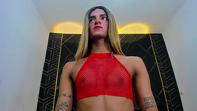 Snapshot of Isabella_stanford2 chatting on 02.07.25 Isabella stanford2 online show from 02.07.25