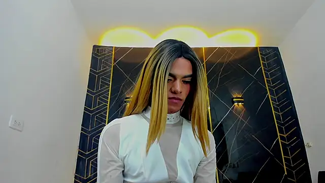 Snapshot of Isabella_stanford2 chatting on 02.26.25 Isabella stanford2 online show from 02.26.25