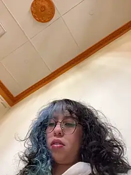 Snapshot of Sweet_Chaos chatting on 01.23.25 Sweet Chaos online show from 01.23.25