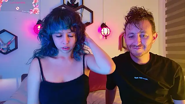 Snapshot of Sweet_Chaos chatting on 11.09.25 Sweet Chaos online show from 11.09.25