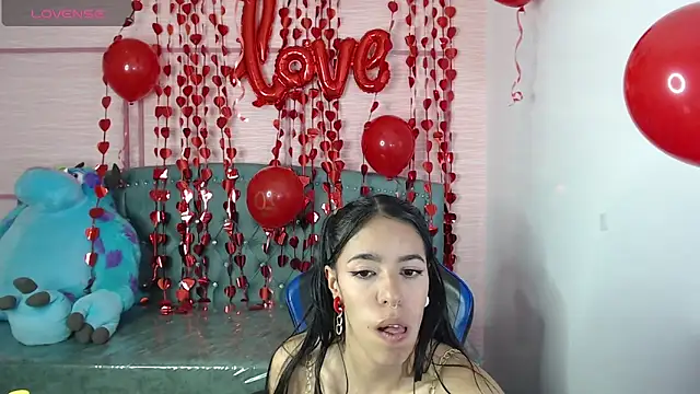 stephania t online show from 02.14.25