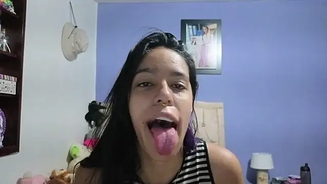 stephania t online show from 07.11.26