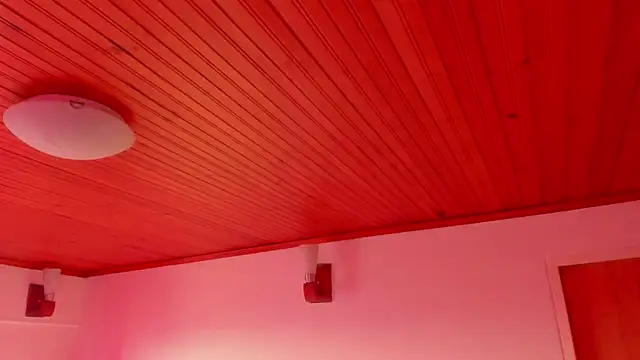 julz 03 online show from 10.24.25