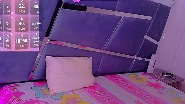 Alba Grey online show from 03.17.25