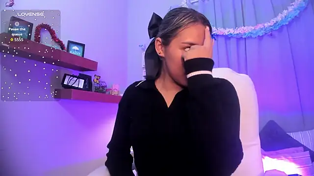  Sophie  miller online show from 03.30.26