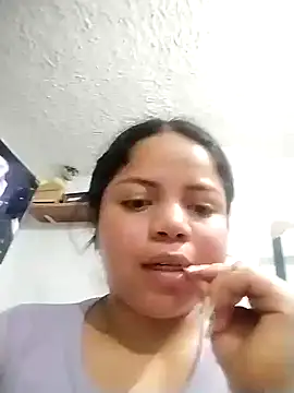 Snapshot of Elaa_euphoria chatting on 12.23.24 Elaa euphoria online show from 12.23.24