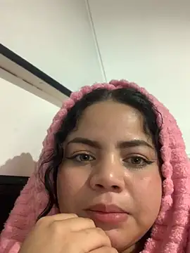 Snapshot of Elaa_euphoria chatting on 01.15.25 Elaa euphoria online show from 01.15.25