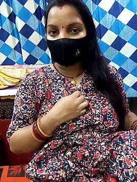 Snapshot of Manjudear chatting on 05.16.26 Manjudear online show from 05.16.26