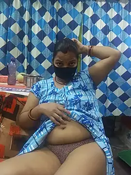 Snapshot of Manjudear chatting on 05.19.26 Manjudear online show from 05.19.26