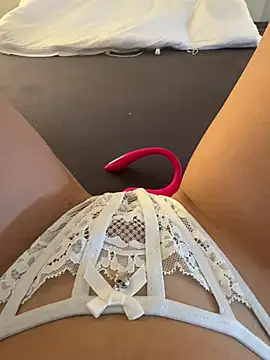 SportyAss00 online show from 05.26.26