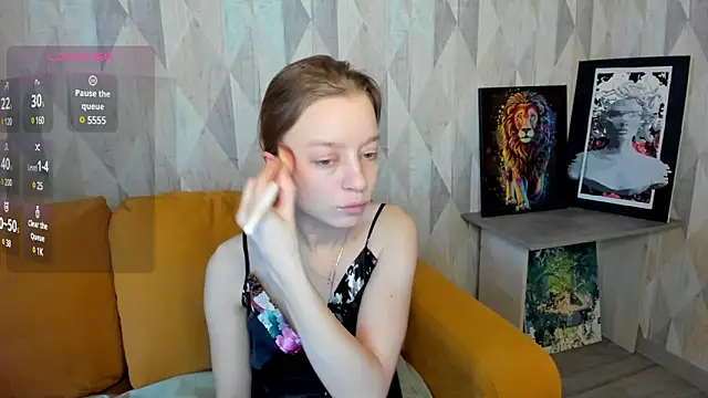 Michelle Blond online show from 02.18.25