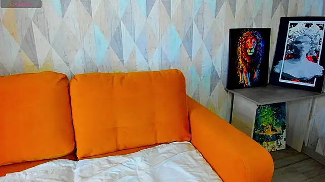 Michelle Blond online show from 03.16.25