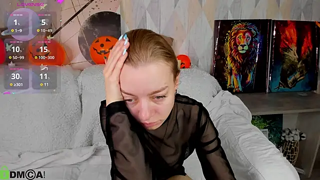 Michelle Blond online show from 10.22.25