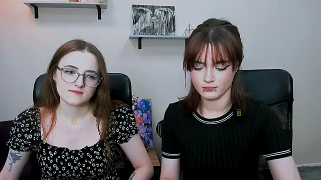 luna berryy online show from 12.06.24