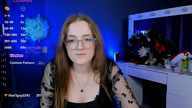 luna berryy online show from 01.11.25