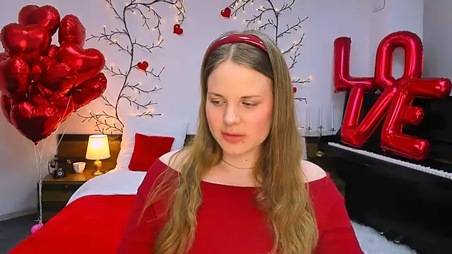 holy kitty online show from 02.12.25