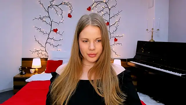 holy kitty online show from 03.07.25