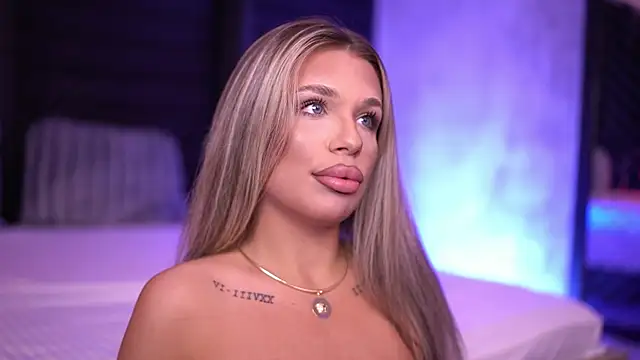 Candy Ivy online show from 02.22.25