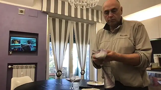 pantomax online show from 11.26.25