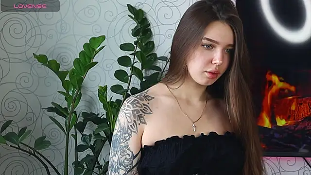 KentsMomAliss online show from 03.13.25