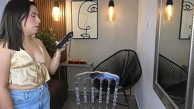 Sharlotte Milk online show from 11.10.25