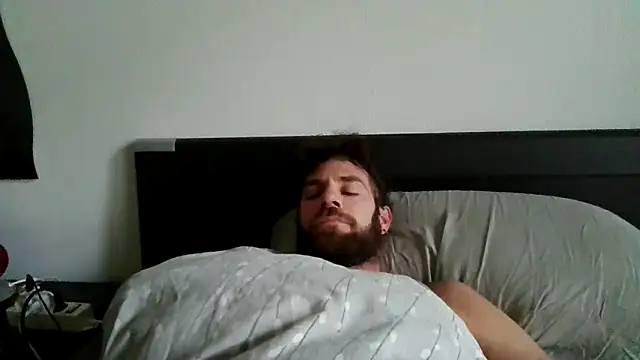 alpha-hunk online show from 10.25.25