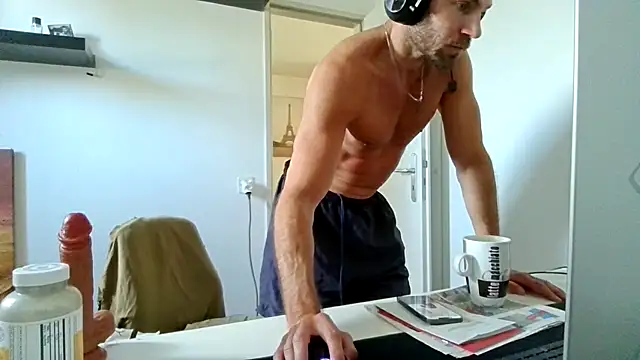alpha-hunk online show from 06.03.26